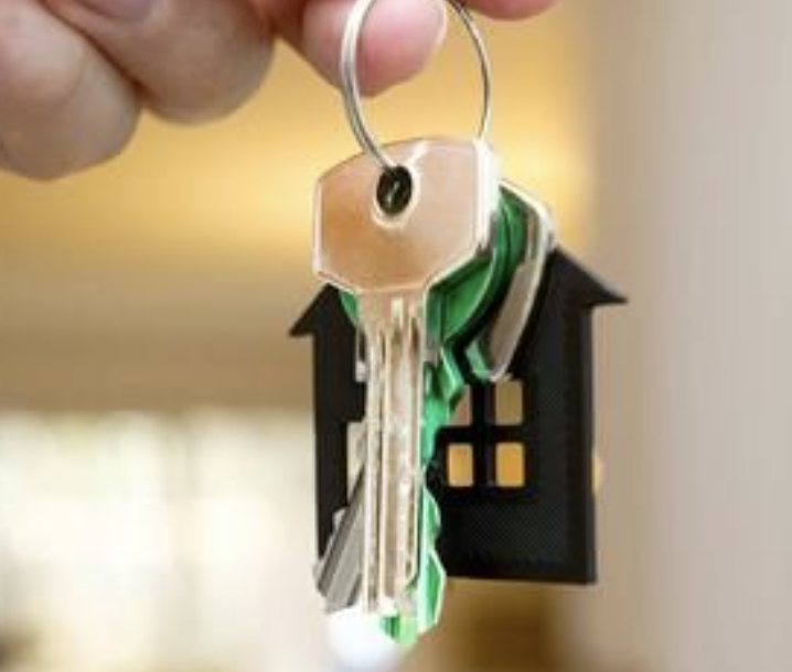 Perks that Pay Off: Smart Seller Incentives that Nudge Buyers